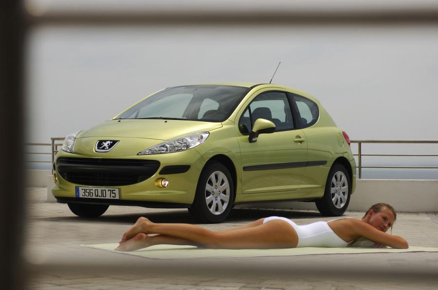  Peugeot 207 2006 года  (фото 138 из 180)